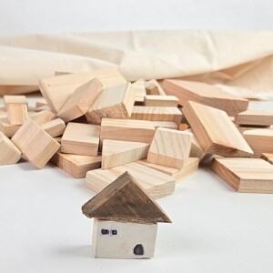 나무에,나무에 다양한 나무조각 창의적인 나무조각 놀이