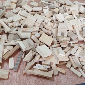 나무에,나무에 다양한 나무조각 창의적인 나무조각 놀이